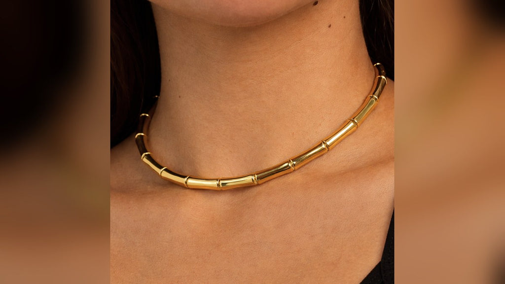 Colar de aro bambu dourado semijoia