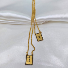 Escapulários Em Aço Dourado