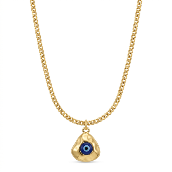 Colar com pingente de olho grego dourado em manequim.