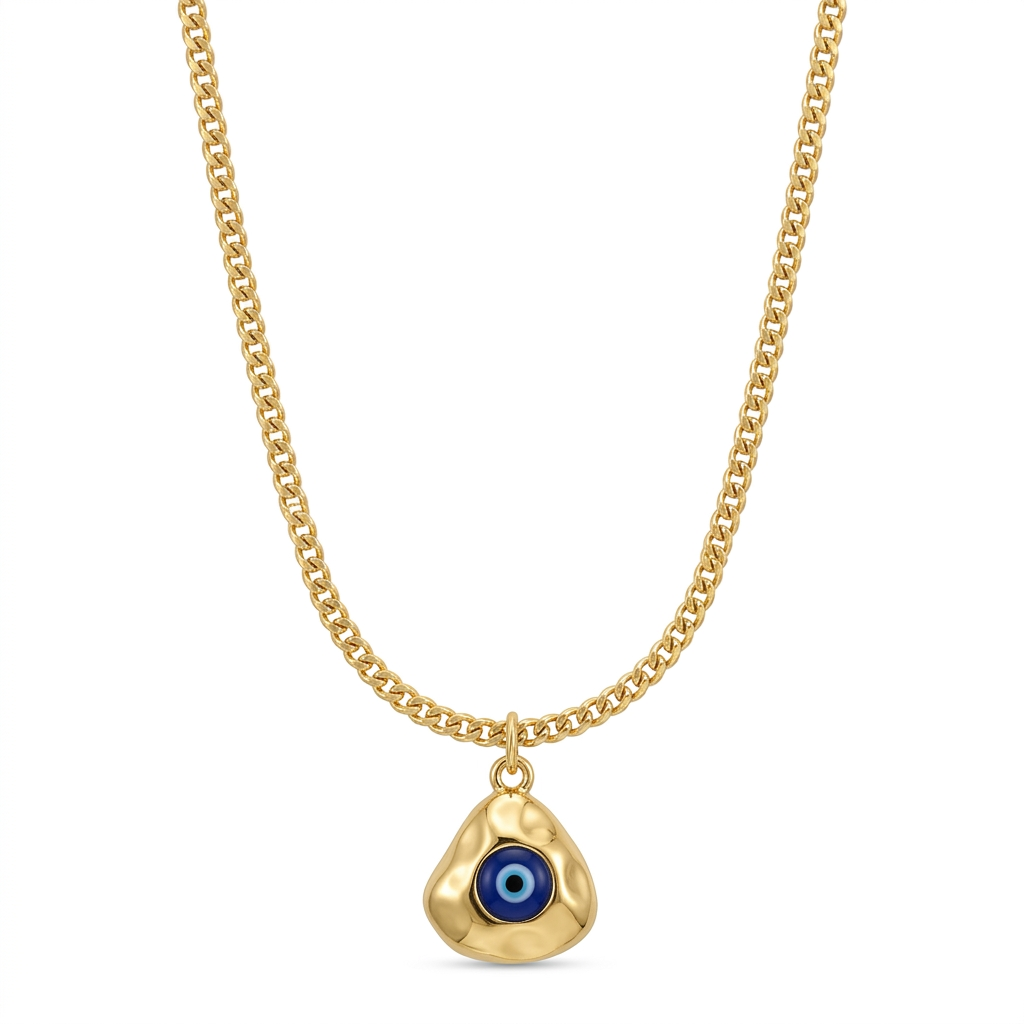 Colar com pingente de olho grego dourado em manequim.