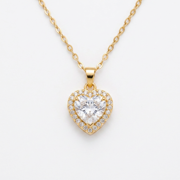 Colar dourado com pingente de coração e zircônia