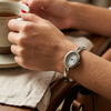 Relógio Bracelete Oval Prata Aço Inox