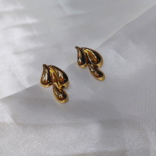 Brinco Chuva de Gota Orgânico Dourado Inox