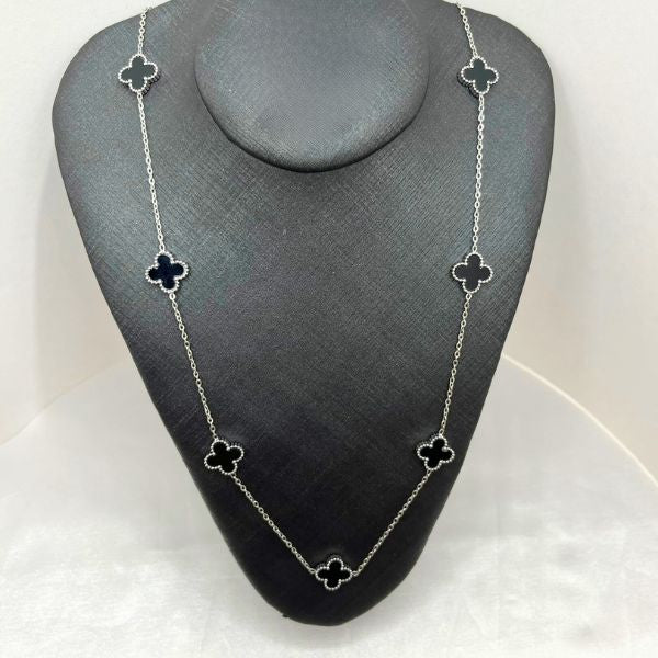 Colar trevo 7 folhas preto