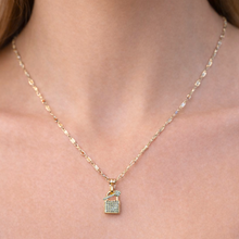 Colar com pingente de cadeado e chave Dourado - Aço Inoxidável