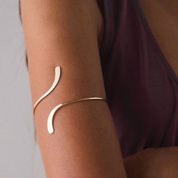Bracelete Minimalista Dourado Aço Inox Antialérgico