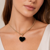Colar Coração Preto Resinado Folheado Ouro