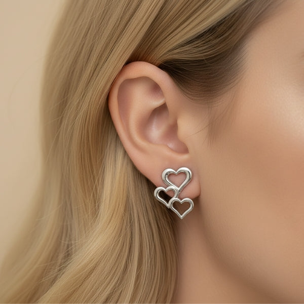 Brinco Corações Prata Aço Inoxidável