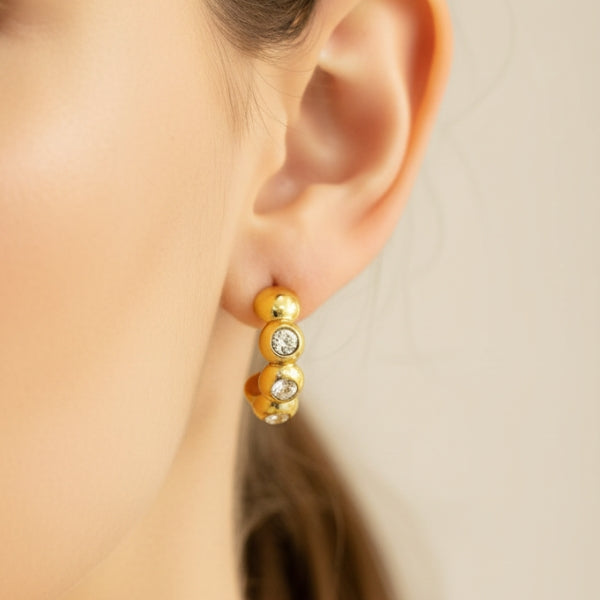 Brinco de Argola Douradocom Strass - Semijoia