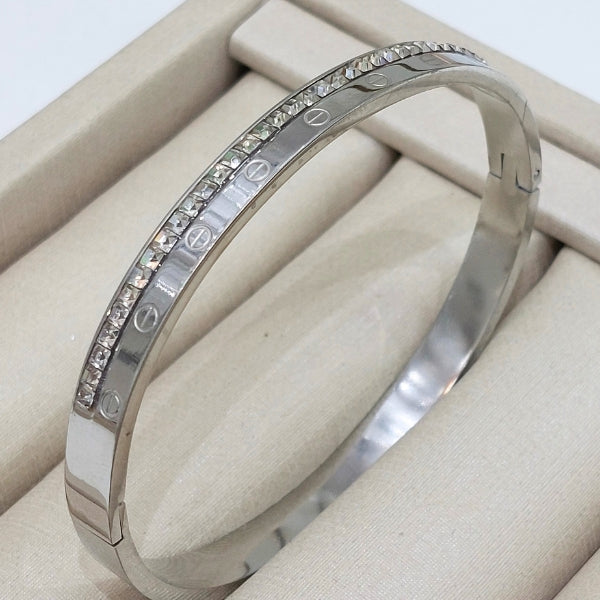 Bracelete Clássico Prata cravejado - aço inox