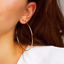 Argola Lisa Gold GG Inox - Dourado