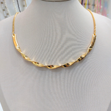 Colar Aro Chapa Trançado Dourado - Semijoia