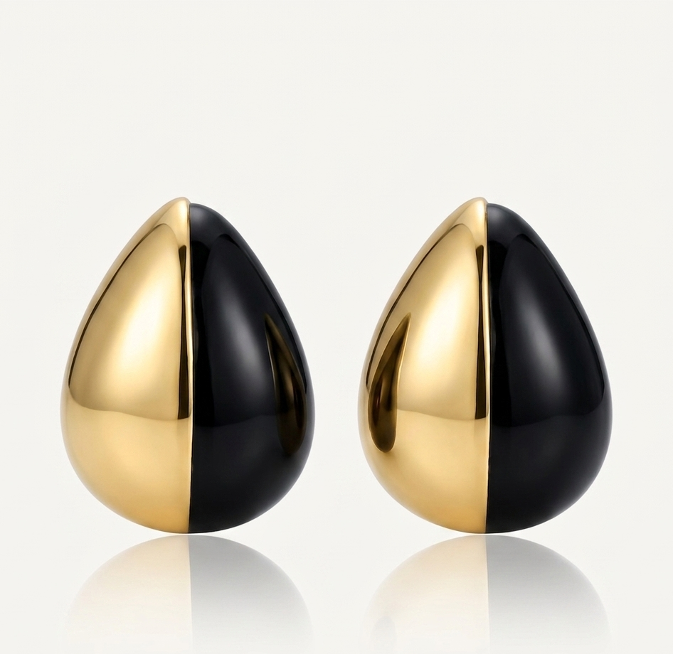 Brinco gota Dourado e preto Semijoia