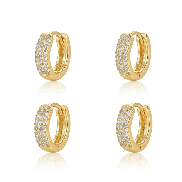 Dupla de brincos com quatro mini argolinhas cravejada folheada a ouro