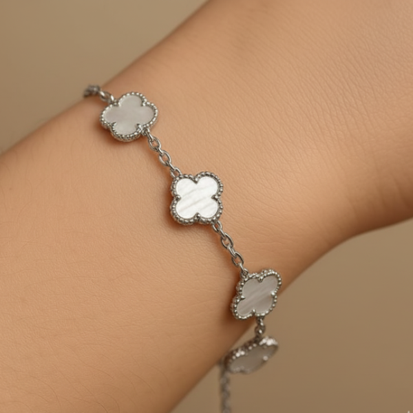 Pulseira trevos branco prata