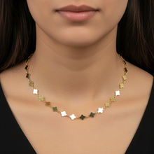 Colar mini flor dourado - aço inoxidável