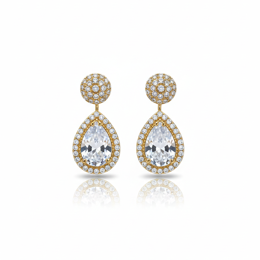 Brinco Gota Cristal cravejado folheado ouro 18k