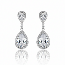Brinco Dual Gota Cristal Folheado a Prata Design Refinado