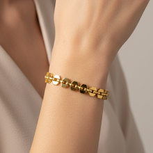 Pulseira elos quadrados Dourada Folheada a Ouro 18k