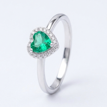 Anel Solitário coração Verde água cravejado prata - Semijoia