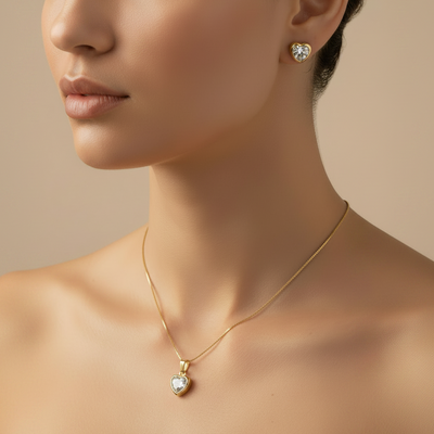 Conjunto Coração Cristal Dourado semijoia