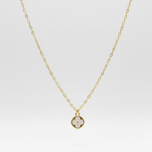 Colar trevo madre pérola rose dourado semijoia