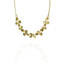 Colar Floral com Pérola Dourado Folheado Ouro 18k
