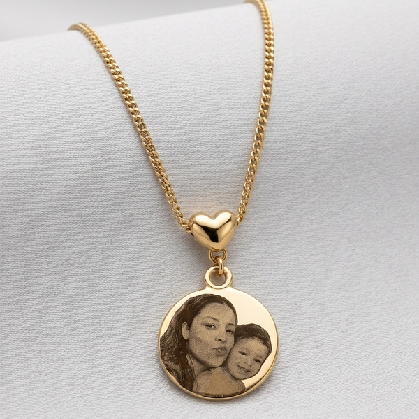 Colar personalizado com foto gravada a lazer dourado - Semijoia