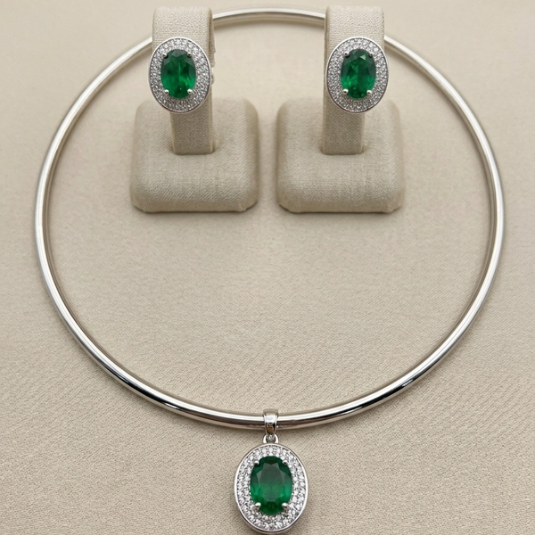 Conjunto Colar Aro e Brinco cravejado Verde esmeralda prata - Folheado