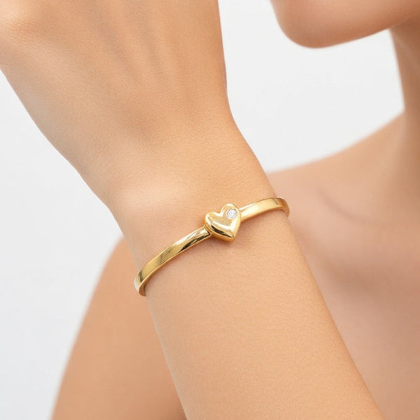 Bracelete com coração e ponto de luz dourado - Semijoia