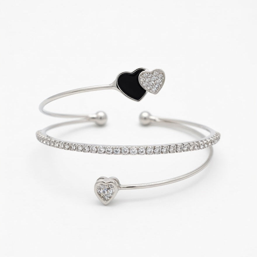 Bracelete com coração branco e cristal cravejado prata - Folheado