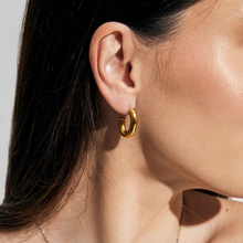 Argola Oval Bold Dourado - Aço Inoxidável