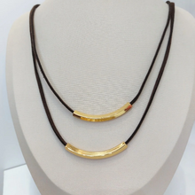 Colar Duplo Camurça