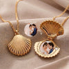 Colar relicário concha personalizado dourado - Semijoia
